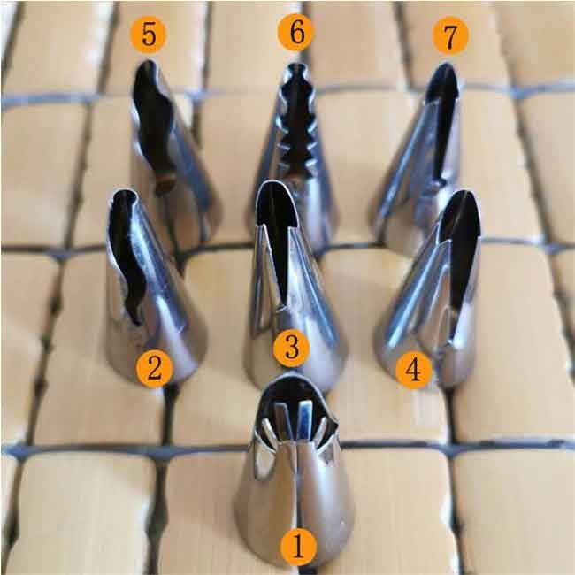 7Pcs Icing Nozzles Set