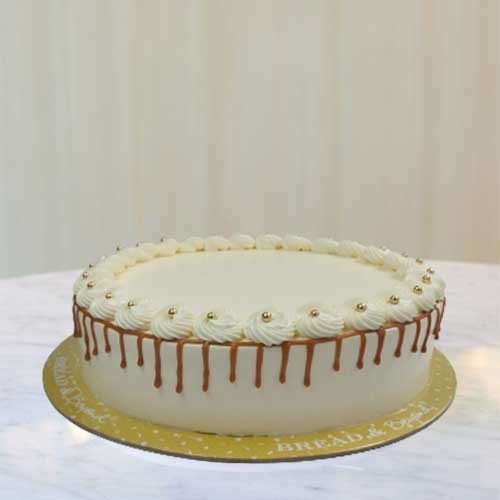 Creamy Vanilla Cake